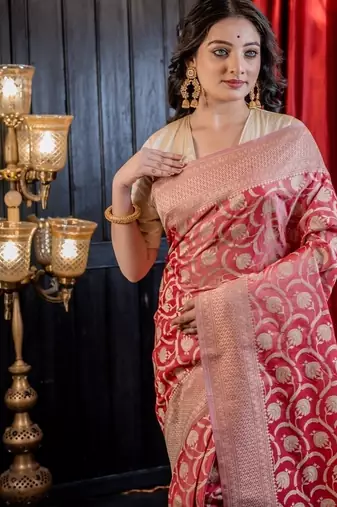 pink woven matka silk blend zari woven all seasons sarees