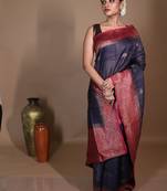 grey hand woven tussar saree