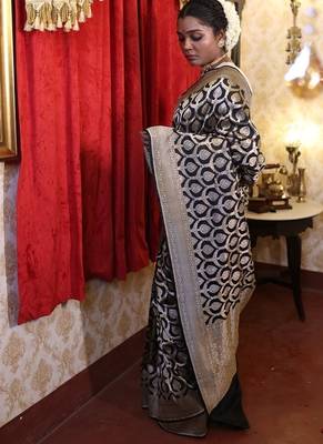 black hand woven katan silk blend zari woven all seasons sarees 2