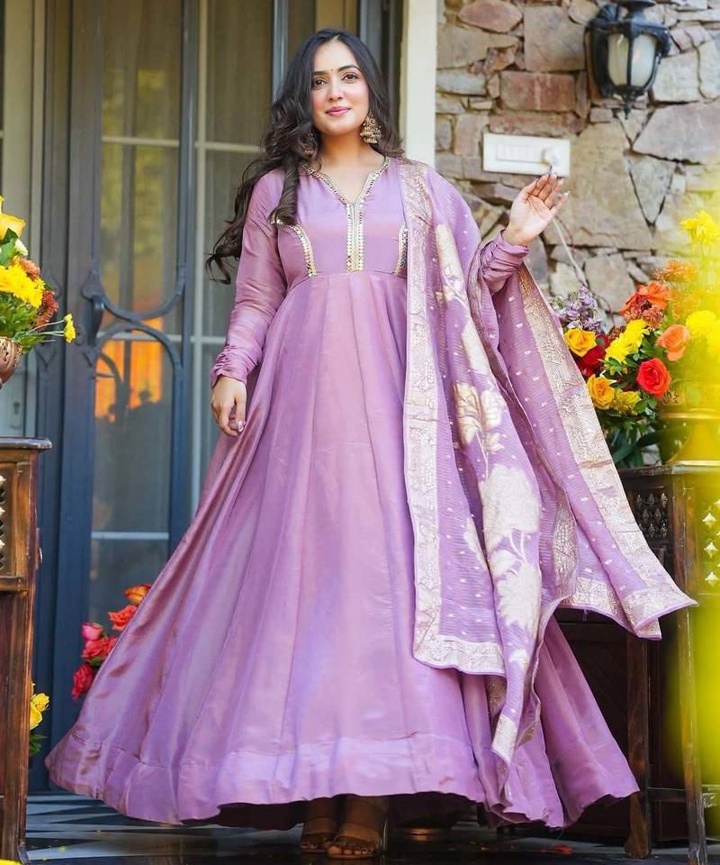 Lavender Embroidered Silk Maxi Set with Dupatta
