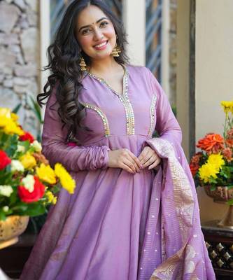 Lavender Embroidered Silk Maxi Set with Dupatta 2