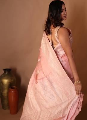 pink hand woven silk blend zari woven all seasons sarees 4