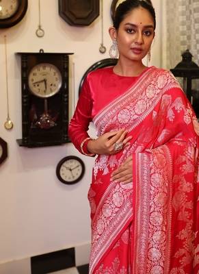 pink woven silk blend zari woven all seasons sarees 2