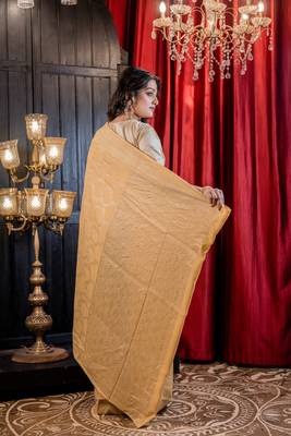 yellow woven silk blend blend zari woven all seasons sarees 4