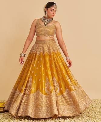 yellow embroidered silk lehenga set 4