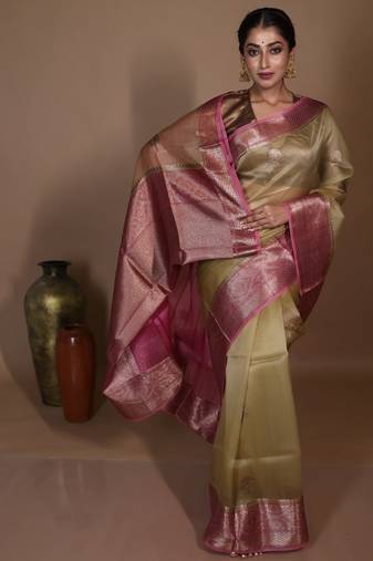 green hand woven silk blend saree