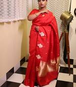 red hand woven silk blend saree