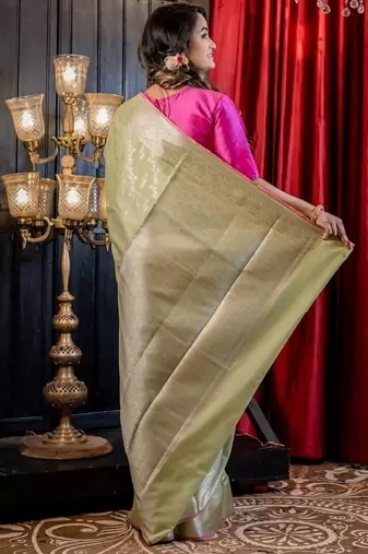 green woven silk blend cotton zari woven all seasons sarees