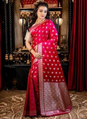 magenta woven silk blend blend zari woven all seasons sarees 3