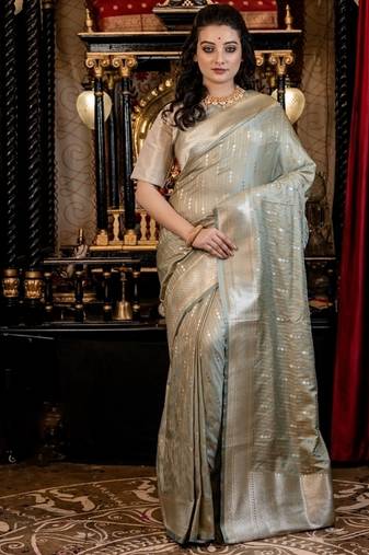 green woven silk blend blend saree