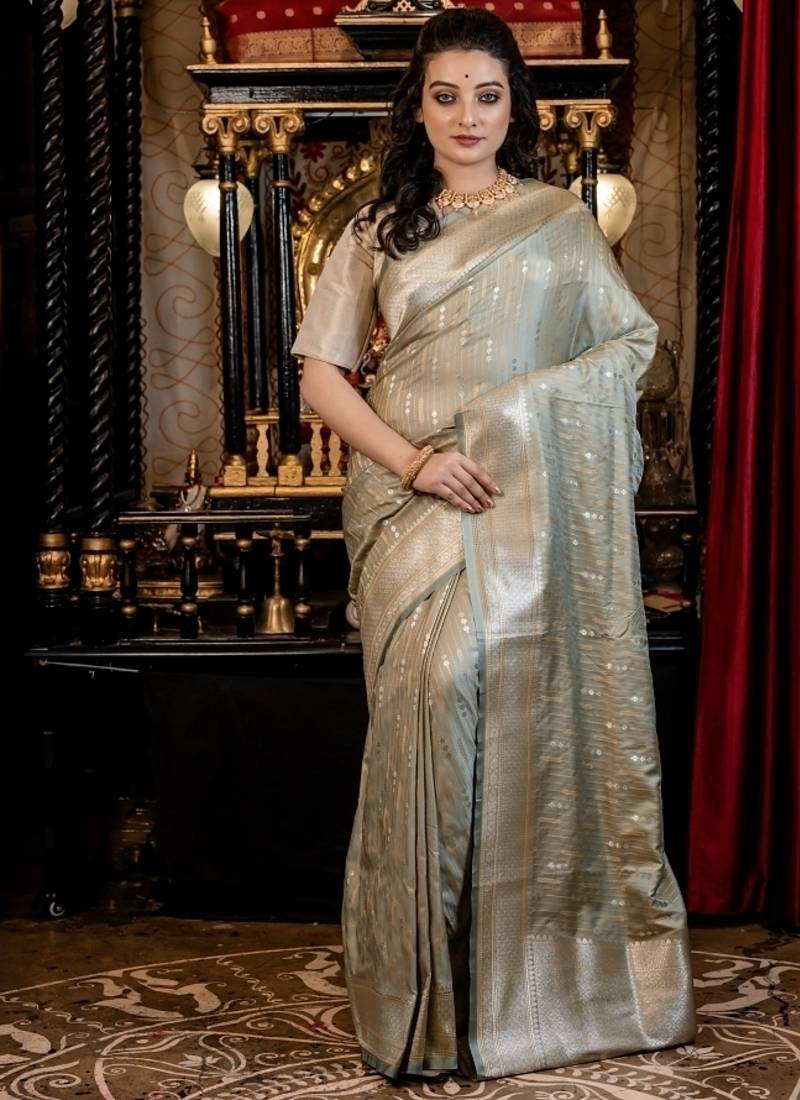 green woven silk blend blend saree