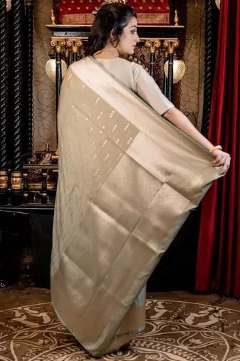 green woven silk blend blend zari woven all seasons sarees