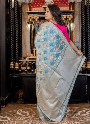 blue woven silk blend blend zari woven all seasons sarees 4