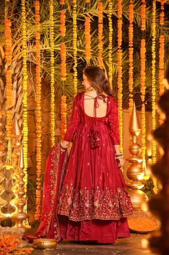 Red Organza Anarkali Suit Set