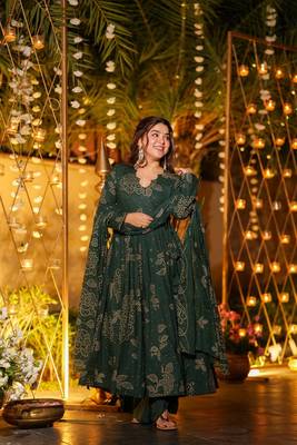 Green Cotton Embroidered Anarkali Suit Set 1