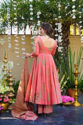 Pink Cotton Embroidered Anarkali Suit Set 3