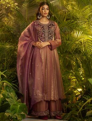 purple hand work kurta palazzo with dupatta 4