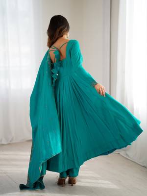 teal chanderi silk anarkali gown dupatta 2