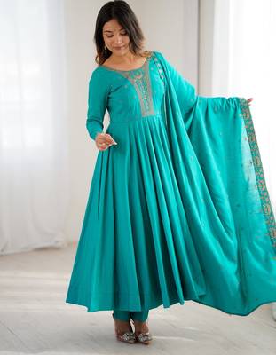 teal chanderi silk anarkali gown dupatta 4