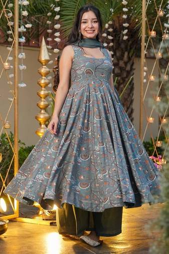 Grey Printed Rayon Suit Set