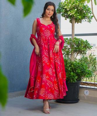 Rani Noor Muslin Embroidered Anarkali Suit Set 2