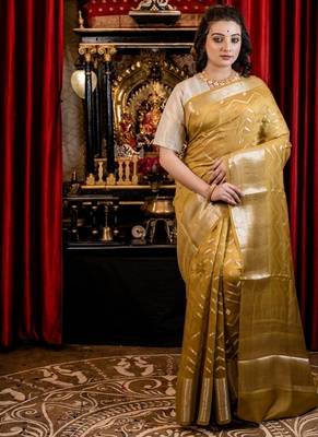 green woven faux silk blend blend zari woven all seasons sarees 5