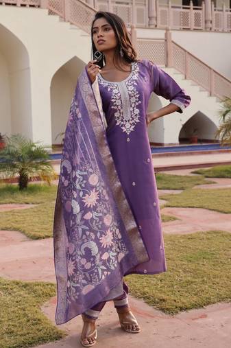 Lavender color simmer silk fabric designer embroidered heavy ceremonial wear salwar kameez