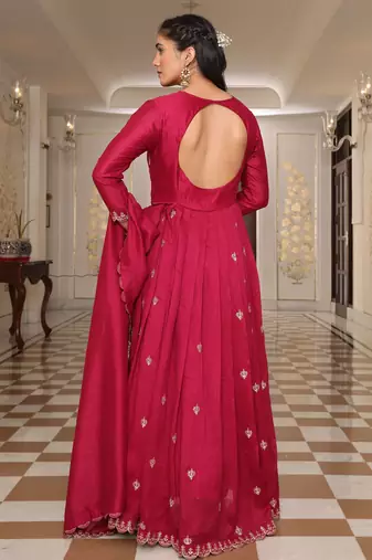 Pink color soft silk fabric designer embroidered heavy ceremonial wear salwar kameez