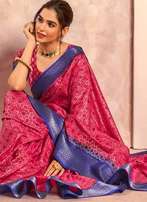 crimson pink with navy blue border art silk blend with foil print casual wear saree 2