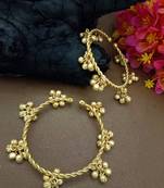 Set of 2 gold-plated twisted kada bracelet with clustered ghungroo charms