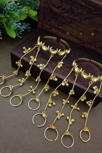 Set of 2 gold-plated chand hathphool with multi-chain ghungroo drops multi finger ring bracelets