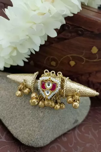 Brass-plated pachi kundan -studded multi finger ghungaroo ring