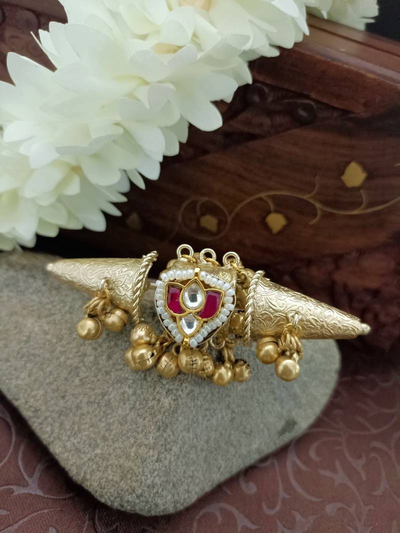 Brass-plated pachi kundan -studded multi finger ghungaroo ring