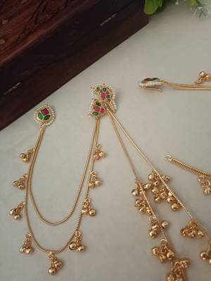 Brass-plated kundan peacock kashmiri multi drop ghungaroo earrings with earchains 3