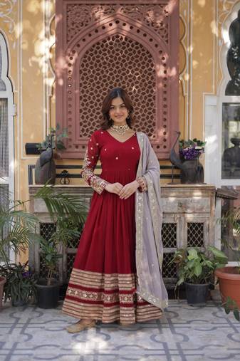 Rusty red faux blooming zari embroidered work gown