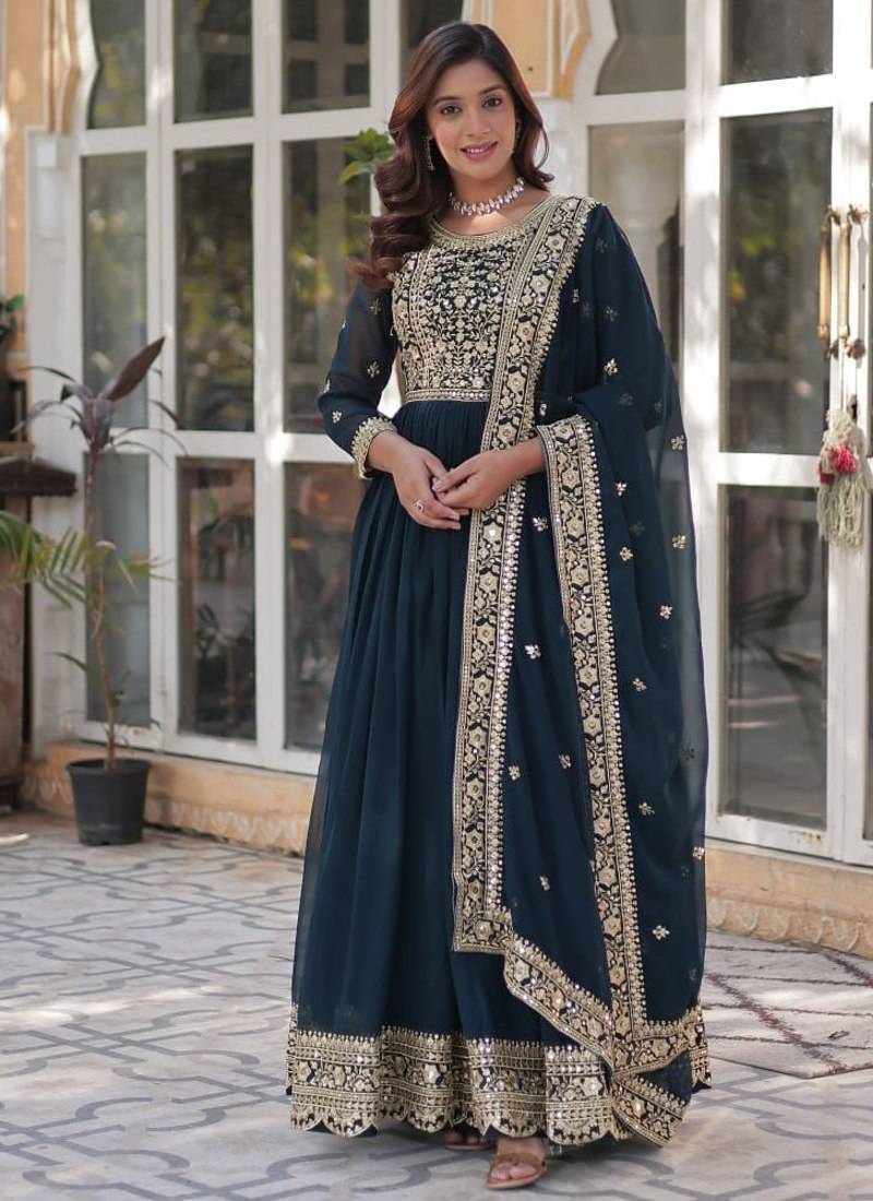 Blue faux blooming embroidered gown