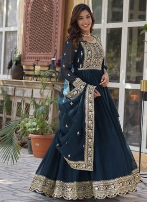 Blue faux blooming embroidered gown 4