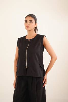 Black vest top and palazzo 3