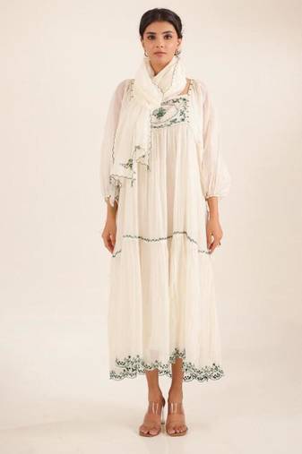 Art sleeve victorian dress