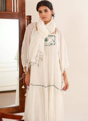 Art sleeve victorian dress 2