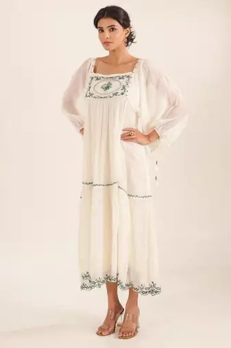 Art sleeve victorian dress