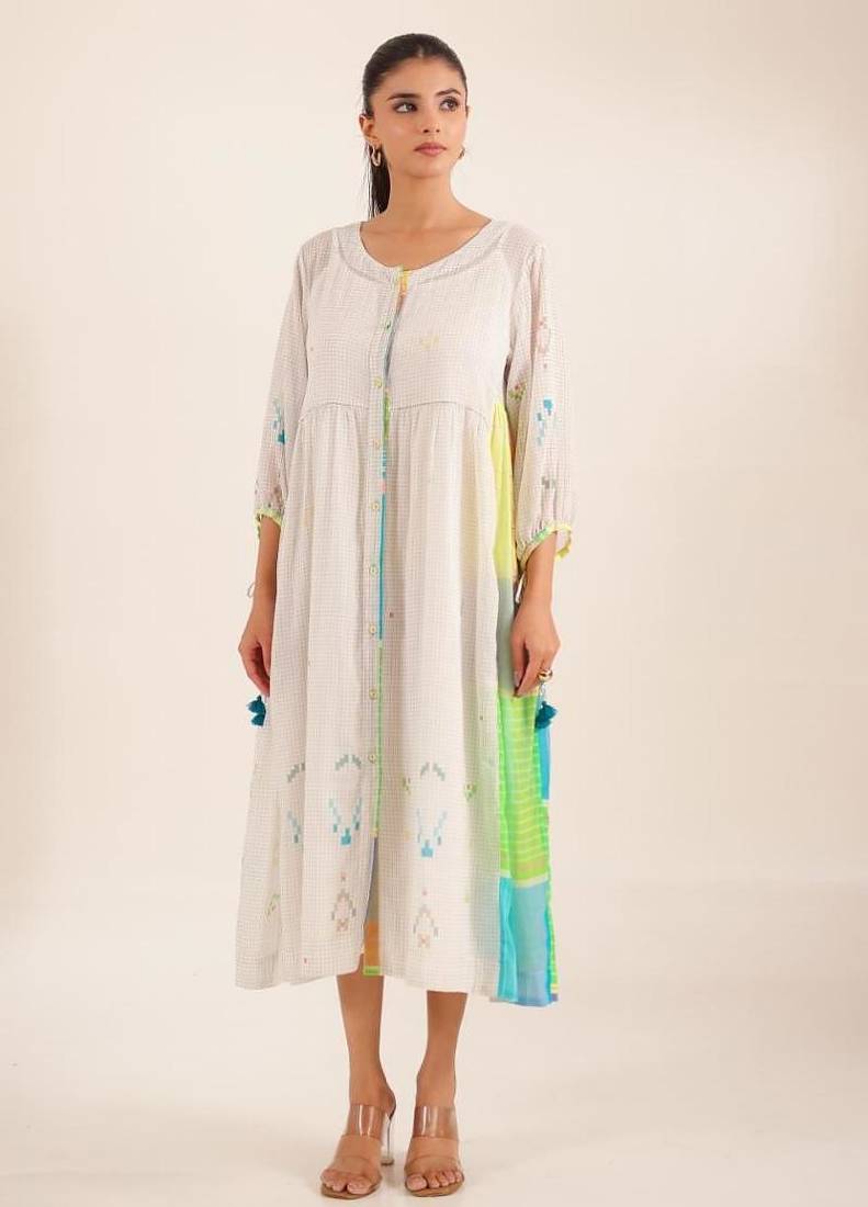 White checkred dress