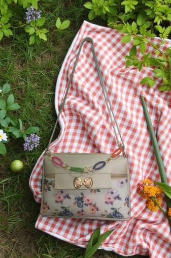 Women Everyday Fabric Sling Bag Printed Crossbody Side Purse for Girls & Ladies