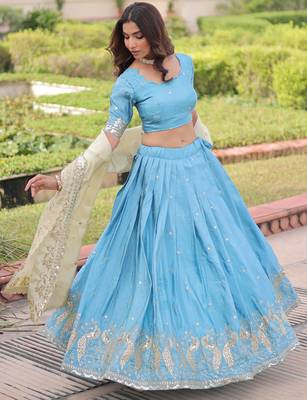  sky blue zari embroidered crushed lehenga set choli with dupatta 4