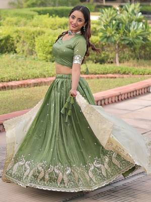 green zari embroidered crushed lehenga set choli with dupatta 5