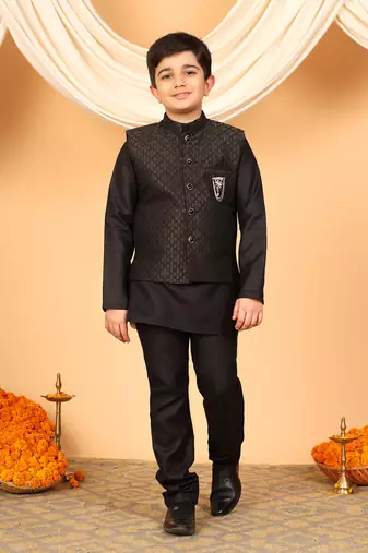 Boys black cotton blend kurta pyjama set with jacquard geometric floral waistcoat