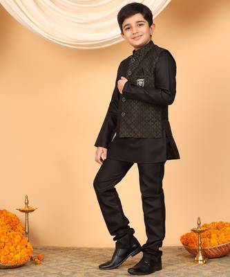 Boys black cotton blend kurta pyjama set with jacquard geometric floral waistcoat 4