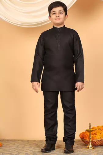 Boys black cotton blend kurta pyjama set with jacquard geometric floral waistcoat