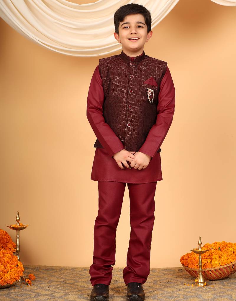 Boys maroon cotton blend kurta pyjama set with jacquard geometric floral waistcoat