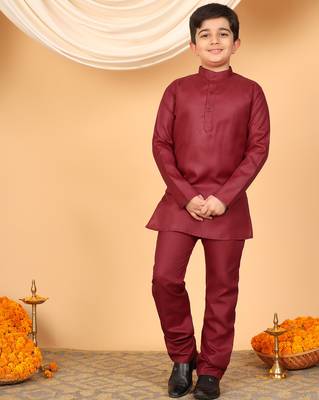 Boys maroon cotton blend kurta pyjama set with jacquard geometric floral waistcoat 5